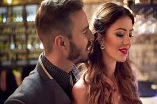 SEX TIPS: इन अलग-अलग फोरप्ले तकनीकों से आप पार्टनर को कर पाएंगे संतुष्ट